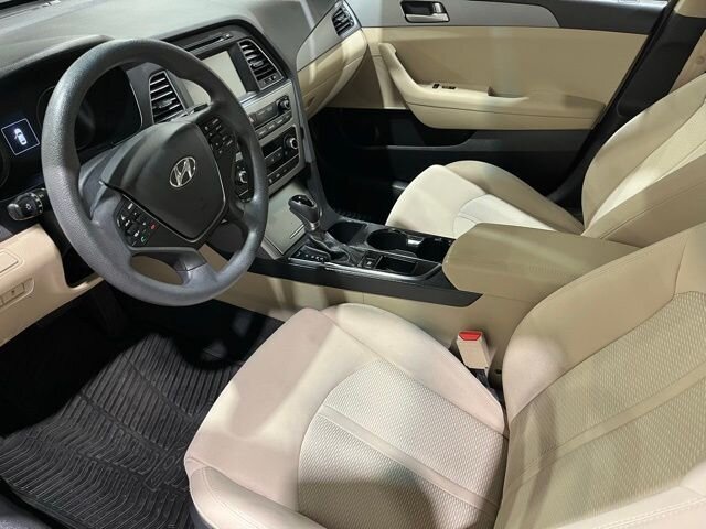 
 2017 Hyundai SONATA ECO full									