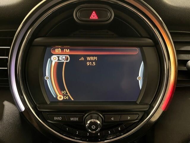 
 2017 MINI Cooper 3-door Base full									