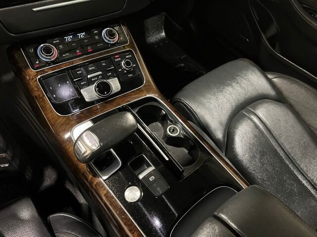 
 2015 Audi A8 L L 3.0T quattro full									