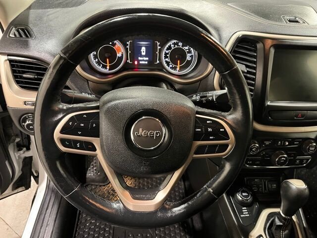 
 2017 Jeep Cherokee Latitude full									