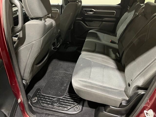 
 2019 RAM 1500 Big Horn/Lone Star w/ Apple Car Play full									