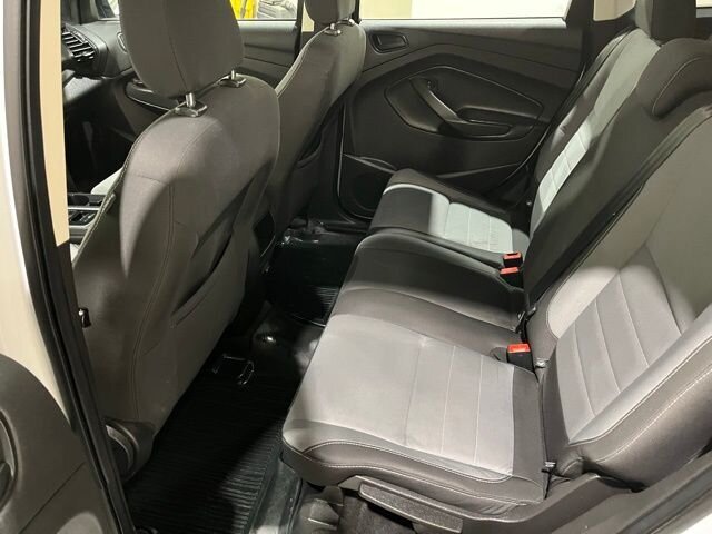 
 2018 Ford Escape S full									