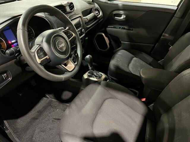 
 2017 Jeep Renegade Sport full									