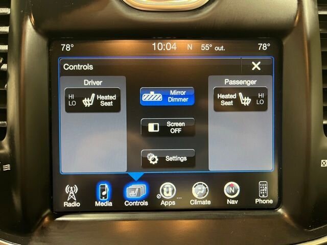 
 2016 Chrysler 300 Series Limited full									