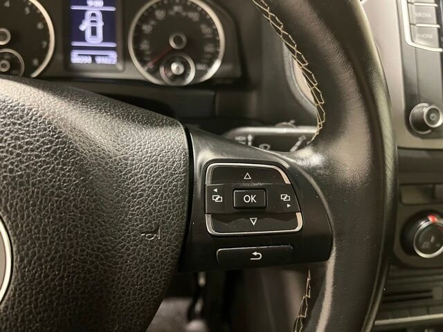 
 2016 Volkswagen Tiguan 2.0T S 4Motion full									