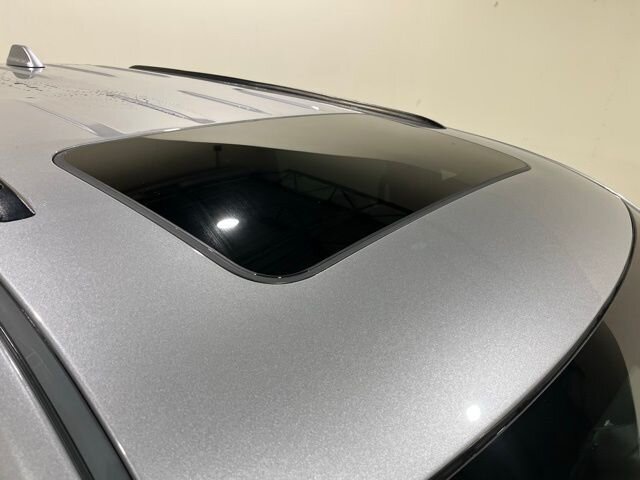 
 2020 Jeep Grand Cherokee Altitude full									