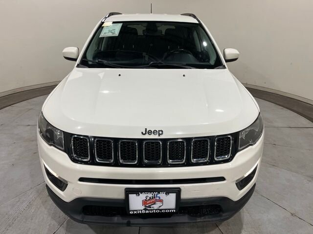 
 2020 Jeep Compass Latitude full									