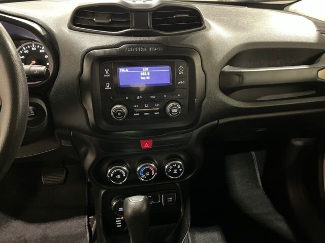 
 2017 Jeep Renegade Sport full									