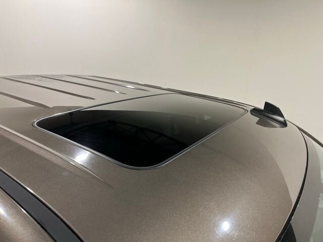 
 2015 GMC Sierra 1500 SLT full									