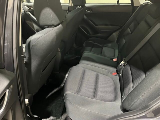 
 2016 Mazda CX-5 Touring full									