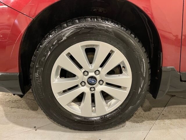 
 2017 Subaru Outback 2.5i Premium full									