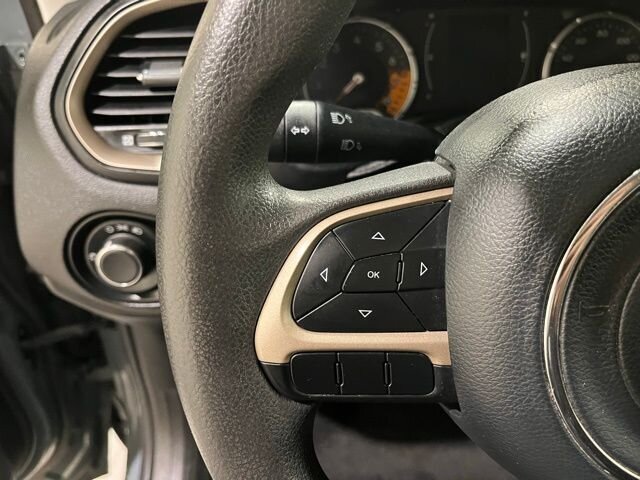 
 2017 Jeep Renegade Sport full									