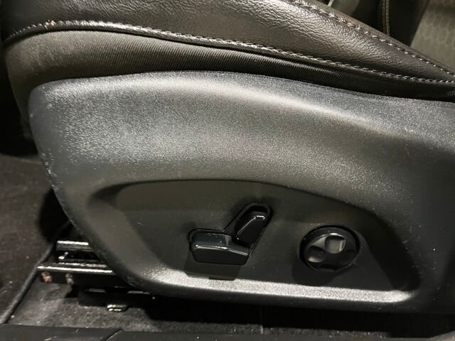 
 2020 Jeep Compass Latitude full									