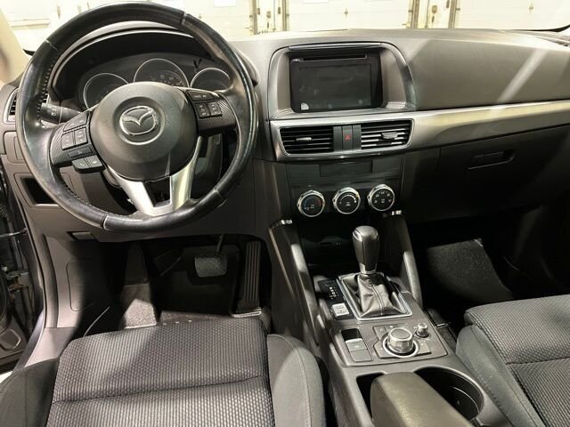 
 2016 Mazda CX-5 Touring full									