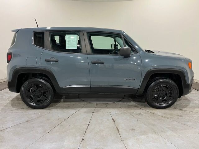 
 2017 Jeep Renegade Sport full									