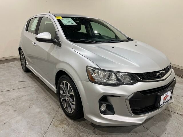 
 2018 Chevrolet Sonic LT Manual full									