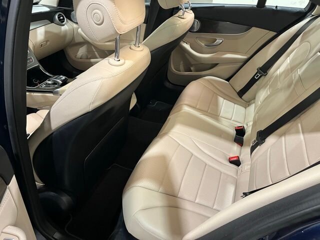 
 2015 Mercedes-Benz C-Class C 300 4MATIC full									