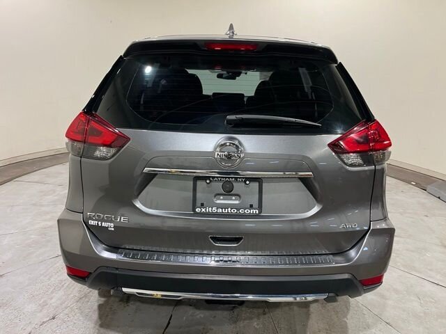 
 2019 Nissan Rogue S full									