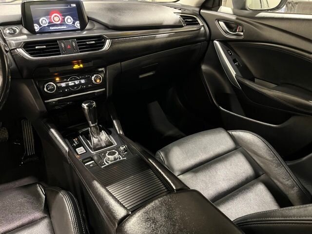 
 2017 Mazda Mazda6 Touring full									