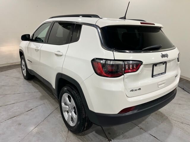 
 2020 Jeep Compass Latitude full									
