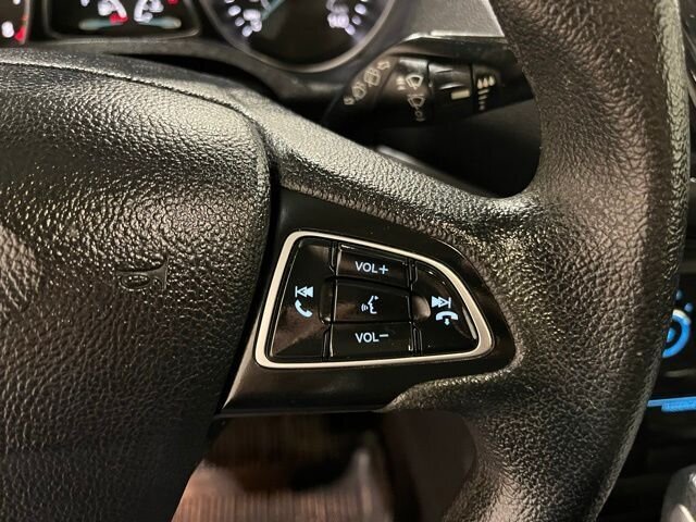 
 2018 Ford Escape S full									