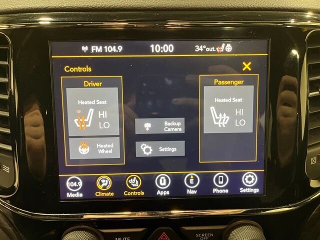 
 2020 Jeep Grand Cherokee Altitude full									