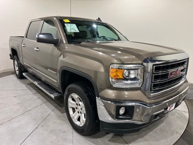 
 2015 GMC Sierra 1500 SLT full									