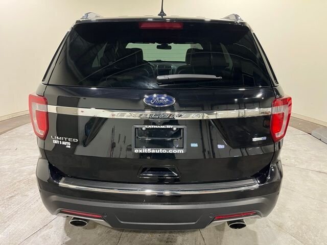 
 2019 Ford Explorer Limited full									