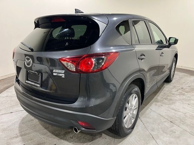 
 2016 Mazda CX-5 Touring full									
