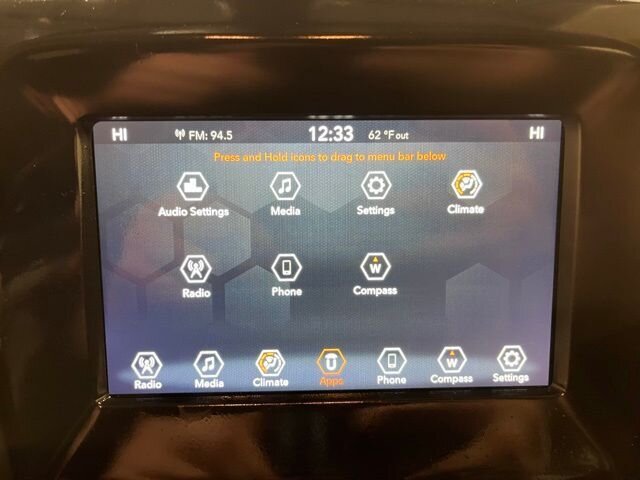 
 2020 Jeep Compass Latitude full									