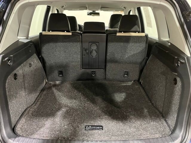 
 2016 Volkswagen Tiguan 2.0T S 4Motion full									