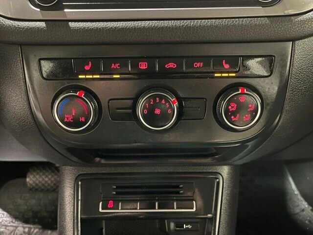 
 2016 Volkswagen Tiguan S 4Motion full									