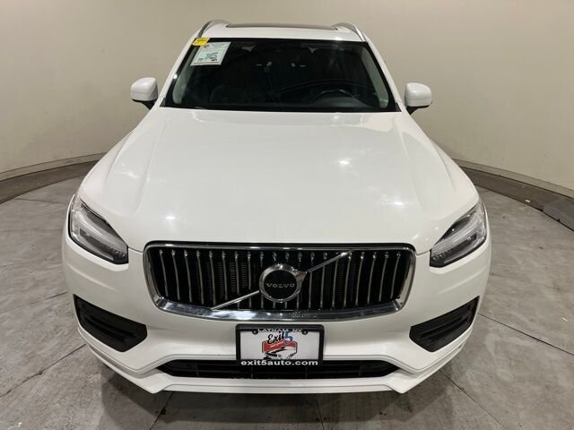
 2020 Volvo XC90 T5 Momentum full									