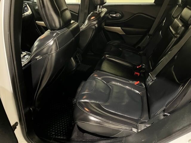 
 2017 Jeep Cherokee Latitude full									