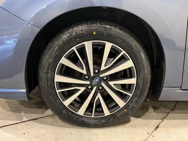 
 2018 Subaru Legacy 2.5i Premium full									