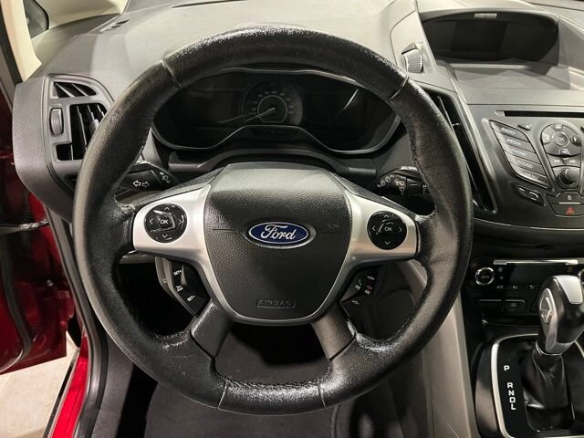 
 2015 Ford C-MAX Hybrid SE full									