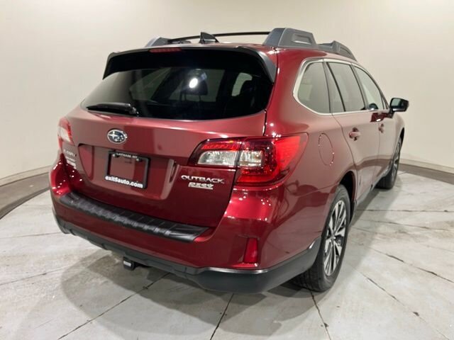 
 2016 Subaru Outback 2.5i Limited full									