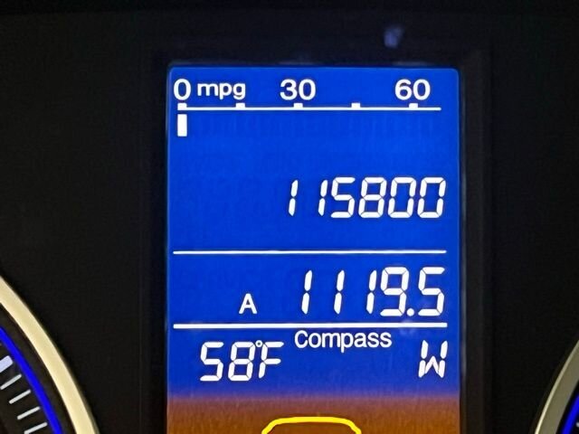 
 2011 Honda CR-V EX full									