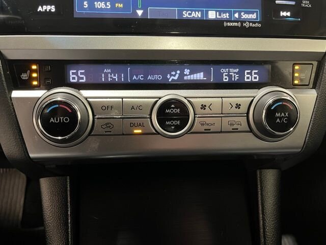 
 2016 Subaru Outback 2.5i Limited full									