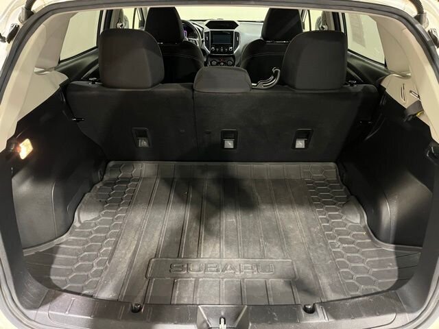 
 2019 Subaru Crosstrek 2.0i Premium full									