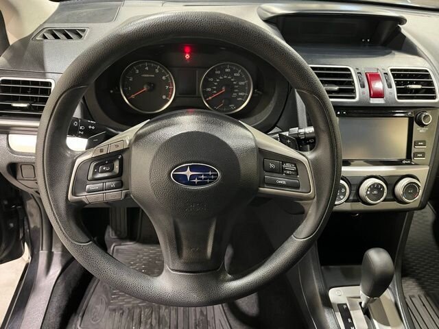 
 2015 Subaru Impreza 2.0i Premium full									