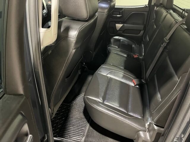 
 2017 Chevrolet Silverado 1500 LT LT2 full									