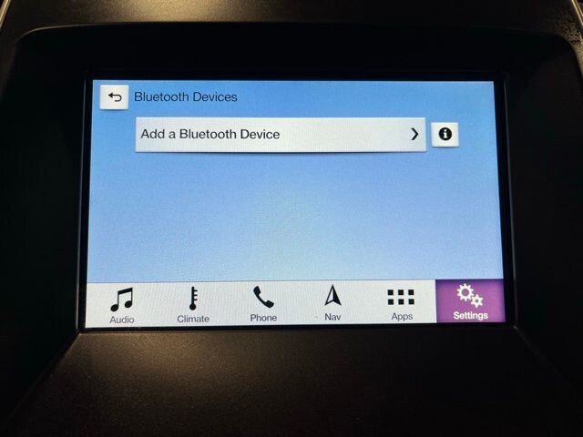 
 2017 Ford Edge Titanium full									