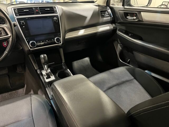 
 2018 Subaru Legacy 2.5i Premium full									