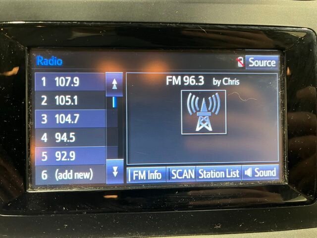 
 2018 Toyota Highlander LE full									