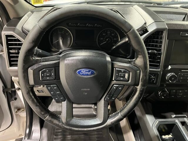 
 2019 Ford F-150 XLT full									