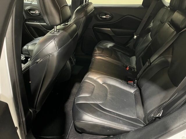 
 2020 Jeep Cherokee Limited full									