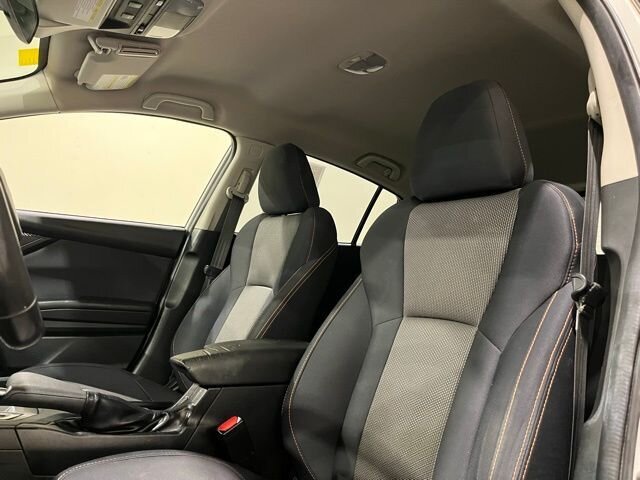 
 2019 Subaru Crosstrek 2.0i Premium full									