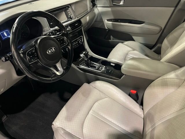 
 2016 Kia Optima EX full									