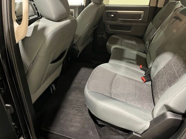 
 2016 RAM 1500 Big Horn full									